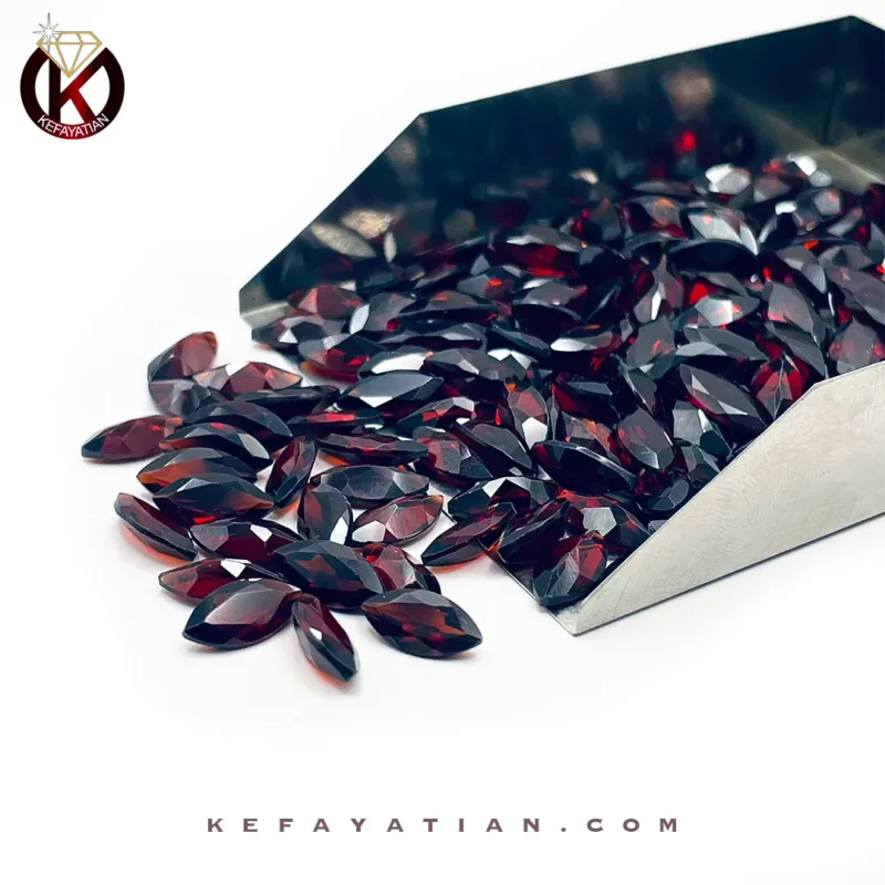 آلماندین گارنت تراشMarquise Facetکد61