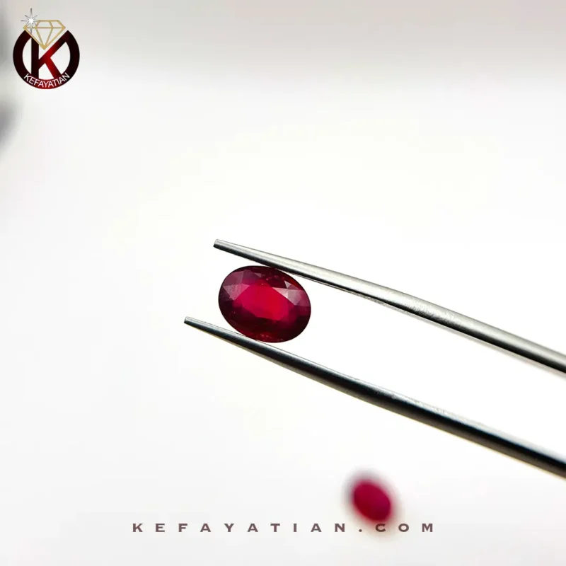 یاقوت سرخ بیضی تراش Faceted کد 68