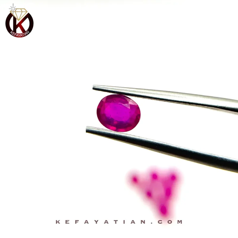 یاقوت سرخ بیضی تراش Faceted کد 74