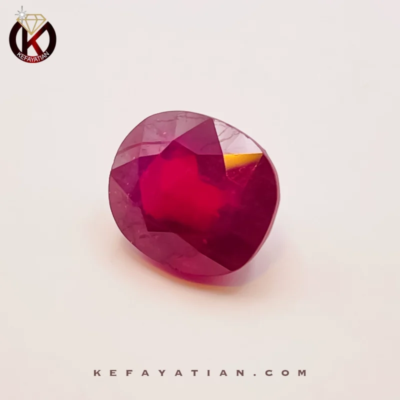 یاقوت قرمز بیضی وزن 8.50 قیراط